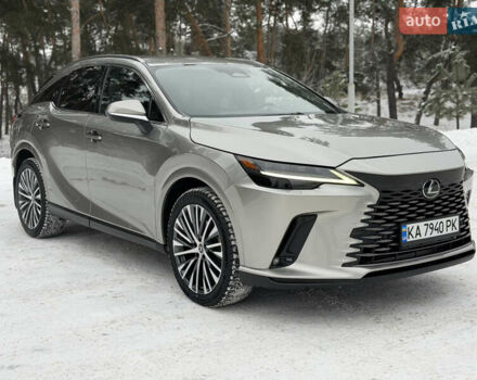 Серый Лексус РХ, объемом двигателя 2.39 л и пробегом 51 тыс. км за 59999 $, фото 3 на Automoto.ua