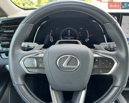 Лексус РХ 2023 в Днепре (Днепропетровске) на Automoto.ua Серый Лексус РХ, объемом двигателя 2.4 л и пробегом 50 тыс. км за 56000 $, фото 45 на Automoto.ua
