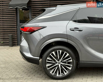 Сірий Лексус РХ, об'ємом двигуна 2.39 л та пробігом 32 тис. км за 56500 $, фото 8 на Automoto.ua