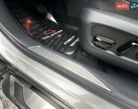 Серый Лексус РХ, объемом двигателя 2.39 л и пробегом 40 тыс. км за 63999 $, фото 43 на Automoto.ua