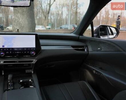 Сірий Лексус РХ, об'ємом двигуна 2.39 л та пробігом 16 тис. км за 77000 $, фото 17 на Automoto.ua