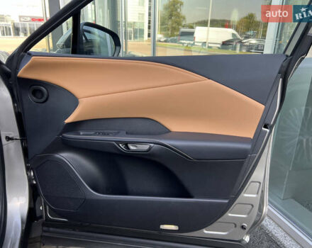 Сірий Лексус РХ, об'ємом двигуна 2.39 л та пробігом 20 тис. км за 70500 $, фото 42 на Automoto.ua