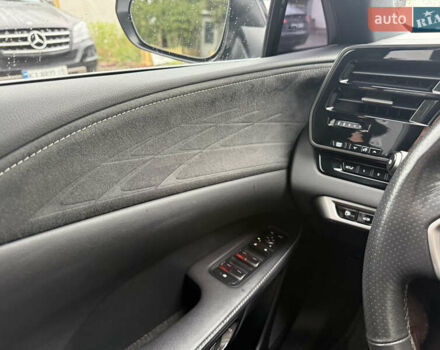 Серый Лексус РХ, объемом двигателя 2.39 л и пробегом 31 тыс. км за 59999 $, фото 11 на Automoto.ua