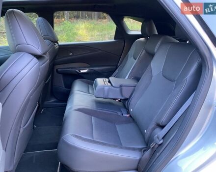 Сірий Лексус РХ, об'ємом двигуна 2.4 л та пробігом 42 тис. км за 68500 $, фото 35 на Automoto.ua