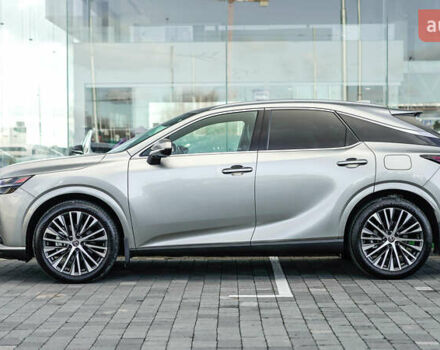 Серый Лексус РХ, объемом двигателя 2.5 л и пробегом 19 тыс. км за 82135 $, фото 2 на Automoto.ua