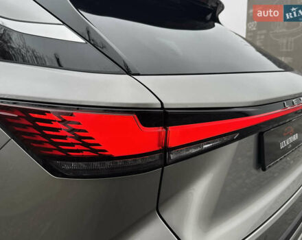 Серый Лексус РХ, объемом двигателя 2.39 л и пробегом 40 тыс. км за 63999 $, фото 132 на Automoto.ua