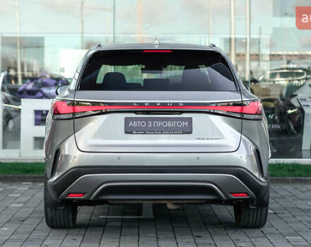 Серый Лексус РХ, объемом двигателя 2.5 л и пробегом 19 тыс. км за 82135 $, фото 3 на Automoto.ua