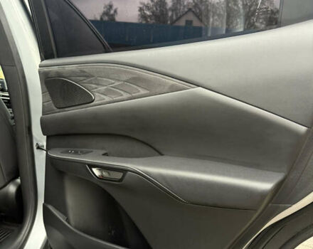Серый Лексус РХ, объемом двигателя 2.39 л и пробегом 31 тыс. км за 59999 $, фото 18 на Automoto.ua