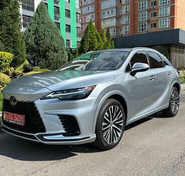 Сірий Лексус РХ, об'ємом двигуна 2.4 л та пробігом 50 тис. км за 55500 $, фото 2 на Automoto.ua