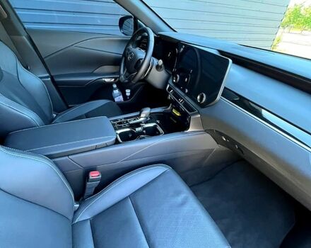 Сірий Лексус РХ, об'ємом двигуна 2.4 л та пробігом 22 тис. км за 72700 $, фото 9 на Automoto.ua