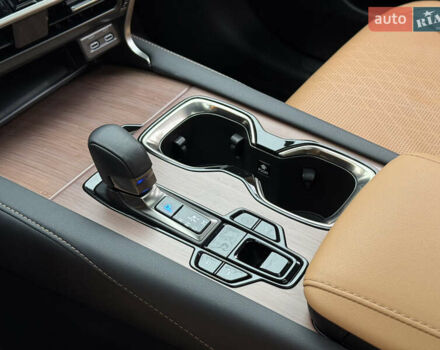 Сірий Лексус РХ, об'ємом двигуна 2.39 л та пробігом 32 тис. км за 56500 $, фото 21 на Automoto.ua
