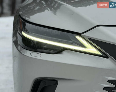 Серый Лексус РХ, объемом двигателя 2.39 л и пробегом 51 тыс. км за 59999 $, фото 24 на Automoto.ua