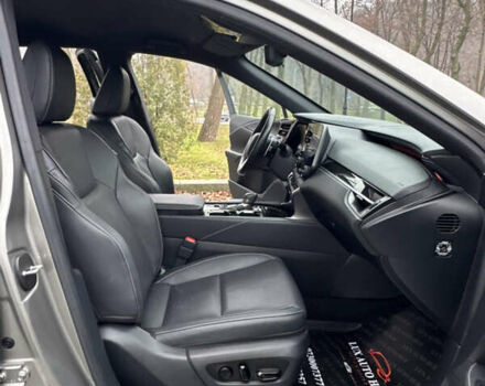 Серый Лексус РХ, объемом двигателя 2.39 л и пробегом 40 тыс. км за 63999 $, фото 106 на Automoto.ua