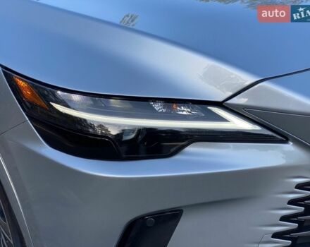 Серый Лексус РХ, объемом двигателя 2.5 л и пробегом 33 тыс. км за 63500 $, фото 46 на Automoto.ua