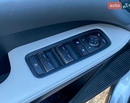 Серый Лексус РХ, объемом двигателя 2.5 л и пробегом 33 тыс. км за 63500 $, фото 26 на Automoto.ua