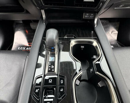 Серый Лексус РХ, объемом двигателя 2.39 л и пробегом 40 тыс. км за 63999 $, фото 97 на Automoto.ua