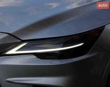 Сірий Лексус РХ, об'ємом двигуна 2.39 л та пробігом 16 тис. км за 77000 $, фото 9 на Automoto.ua