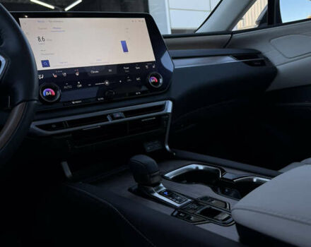 Серый Лексус РХ, объемом двигателя 2.5 л и пробегом 18 тыс. км за 79000 $, фото 60 на Automoto.ua