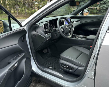 Серый Лексус РХ, объемом двигателя 2.5 л и пробегом 7 тыс. км за 68900 $, фото 30 на Automoto.ua