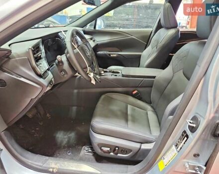 Серый Лексус РХ, объемом двигателя 0 л и пробегом 14 тыс. км за 27000 $, фото 6 на Automoto.ua