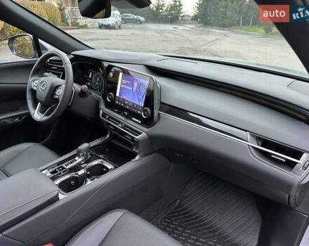 Серый Лексус РХ, объемом двигателя 2.5 л и пробегом 7 тыс. км за 68900 $, фото 38 на Automoto.ua