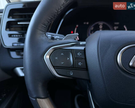 Серый Лексус РХ, объемом двигателя 2.5 л и пробегом 18 тыс. км за 79000 $, фото 35 на Automoto.ua