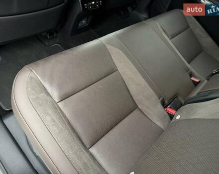 Сірий Лексус РХ, об'ємом двигуна 2.5 л та пробігом 8 тис. км за 95000 $, фото 105 на Automoto.ua