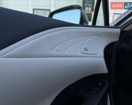Серый Лексус РХ, объемом двигателя 2.5 л и пробегом 18 тыс. км за 79000 $, фото 43 на Automoto.ua