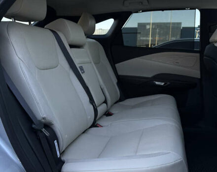 Серый Лексус РХ, объемом двигателя 2.5 л и пробегом 18 тыс. км за 79000 $, фото 32 на Automoto.ua