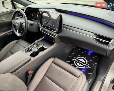 Сірий Лексус РХ, об'ємом двигуна 2.5 л та пробігом 8 тис. км за 95000 $, фото 96 на Automoto.ua