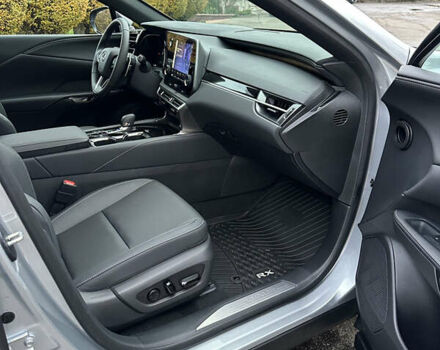 Серый Лексус РХ, объемом двигателя 2.5 л и пробегом 7 тыс. км за 68900 $, фото 41 на Automoto.ua