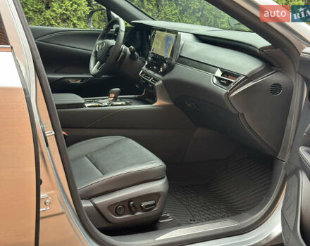 Серый Лексус РХ, объемом двигателя 2.49 л и пробегом 6 тыс. км за 69500 $, фото 6 на Automoto.ua