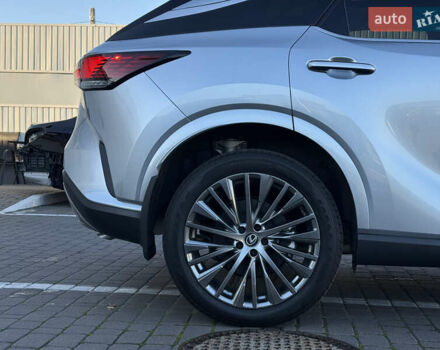 Серый Лексус РХ, объемом двигателя 2.5 л и пробегом 18 тыс. км за 79000 $, фото 10 на Automoto.ua
