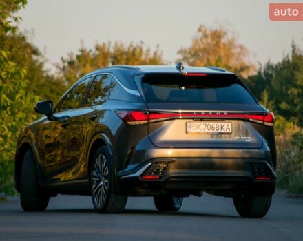 Сірий Лексус РХ, об'ємом двигуна 2.49 л та пробігом 29 тис. км за 65000 $, фото 4 на Automoto.ua