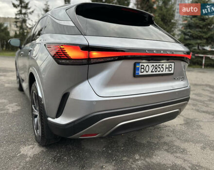 Серый Лексус РХ, объемом двигателя 2.5 л и пробегом 7 тыс. км за 68900 $, фото 19 на Automoto.ua