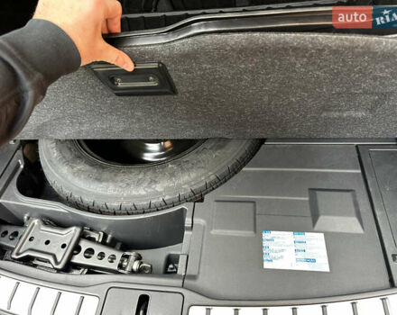 Серый Лексус РХ, объемом двигателя 2.49 л и пробегом 6 тыс. км за 69500 $, фото 27 на Automoto.ua