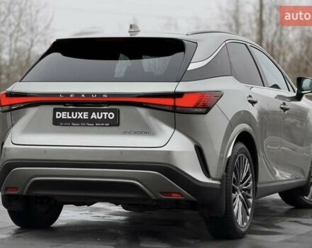 Сірий Лексус РХ, об'ємом двигуна 2.5 л та пробігом 8 тис. км за 95000 $, фото 57 на Automoto.ua