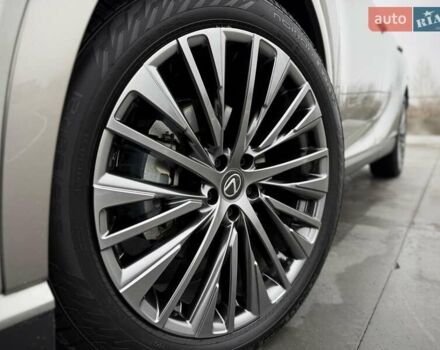 Сірий Лексус РХ, об'ємом двигуна 2.5 л та пробігом 8 тис. км за 95000 $, фото 14 на Automoto.ua