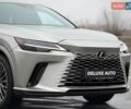 Сірий Лексус РХ, об'ємом двигуна 2.5 л та пробігом 8 тис. км за 95000 $, фото 23 на Automoto.ua