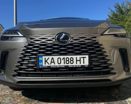 Сірий Лексус РХ, об'ємом двигуна 2.4 л та пробігом 11 тис. км за 72000 $, фото 16 на Automoto.ua
