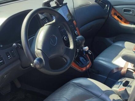 Сірий Лексус РХ, об'ємом двигуна 3 л та пробігом 365 тис. км за 5900 $, фото 1 на Automoto.ua
