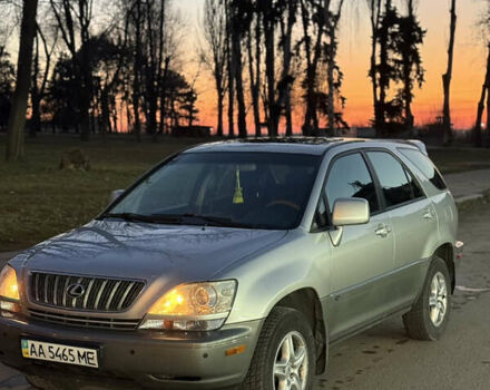 Серый Лексус РХ, объемом двигателя 3 л и пробегом 485 тыс. км за 5100 $, фото 1 на Automoto.ua