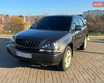Серый Лексус РХ, объемом двигателя 3 л и пробегом 375 тыс. км за 7000 $, фото 1 на Automoto.ua