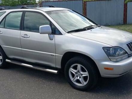 Лексус РХ 2002 в Черноморске (Ильичевске) на Automoto.ua Серый Лексус РХ, объемом двигателя 3 л и пробегом 294 тыс. км за 5700 $, фото 1 на Automoto.ua