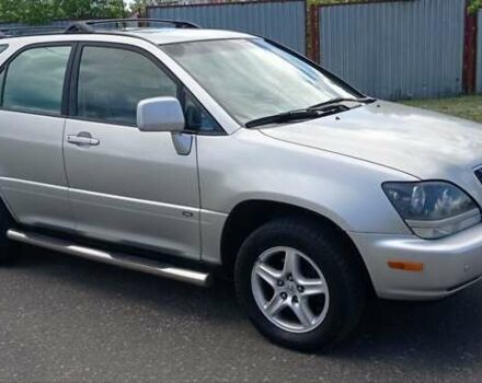 Лексус РХ 2002 в Черноморске (Ильичевске) на Automoto.ua Серый Лексус РХ, объемом двигателя 3 л и пробегом 294 тыс. км за 5700 $, фото 1 на Automoto.ua