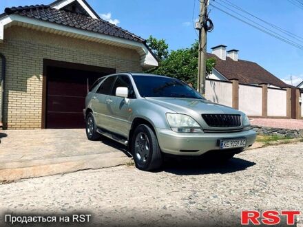 Серый Лексус РХ, объемом двигателя 3 л и пробегом 220 тыс. км за 6450 $, фото 1 на Automoto.ua