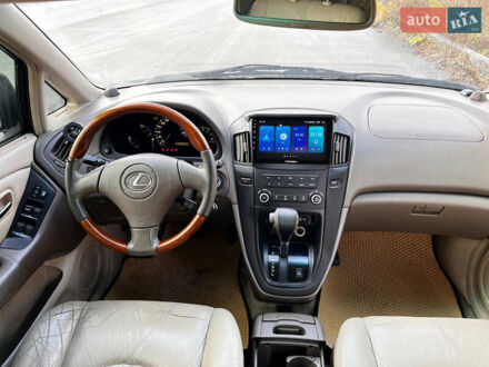 Серый Лексус РХ, объемом двигателя 3 л и пробегом 293 тыс. км за 8200 $, фото 1 на Automoto.ua