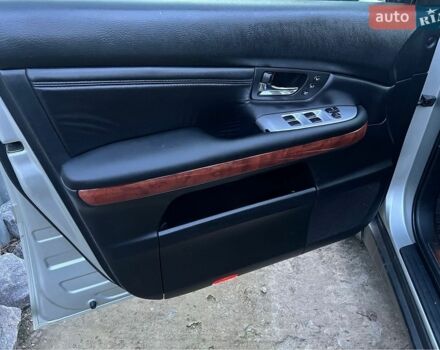 Серый Лексус РХ, объемом двигателя 3 л и пробегом 279 тыс. км за 8700 $, фото 1 на Automoto.ua