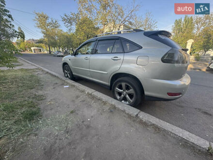 Лексус РХ 2003 у Миколаєві на Automoto.ua Сірий Лексус РХ, об'ємом двигуна 3 л та пробігом 299 тис. км за 8700 $, фото 1 на Automoto.ua