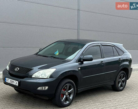 Лексус РХ 2003 в Киеве на Automoto.ua Серый Лексус РХ, объемом двигателя 3 л и пробегом 328 тыс. км за 6700 $, фото 1 на Automoto.ua